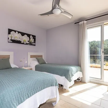 Uhc Moramar Villa